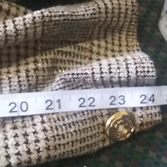 SOLD. Escada Vintage Jacket - Picture 9 of 14